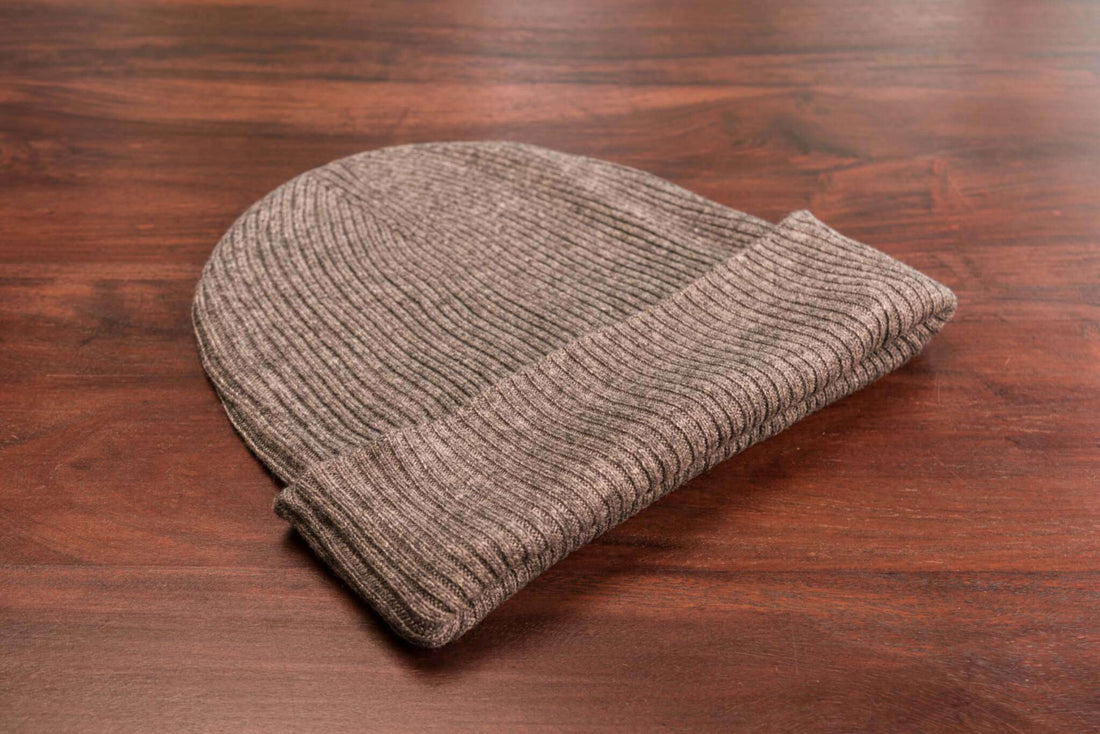 Kaschmirmütze Beanie gerippt mit Umschlag - Dunkelgrau